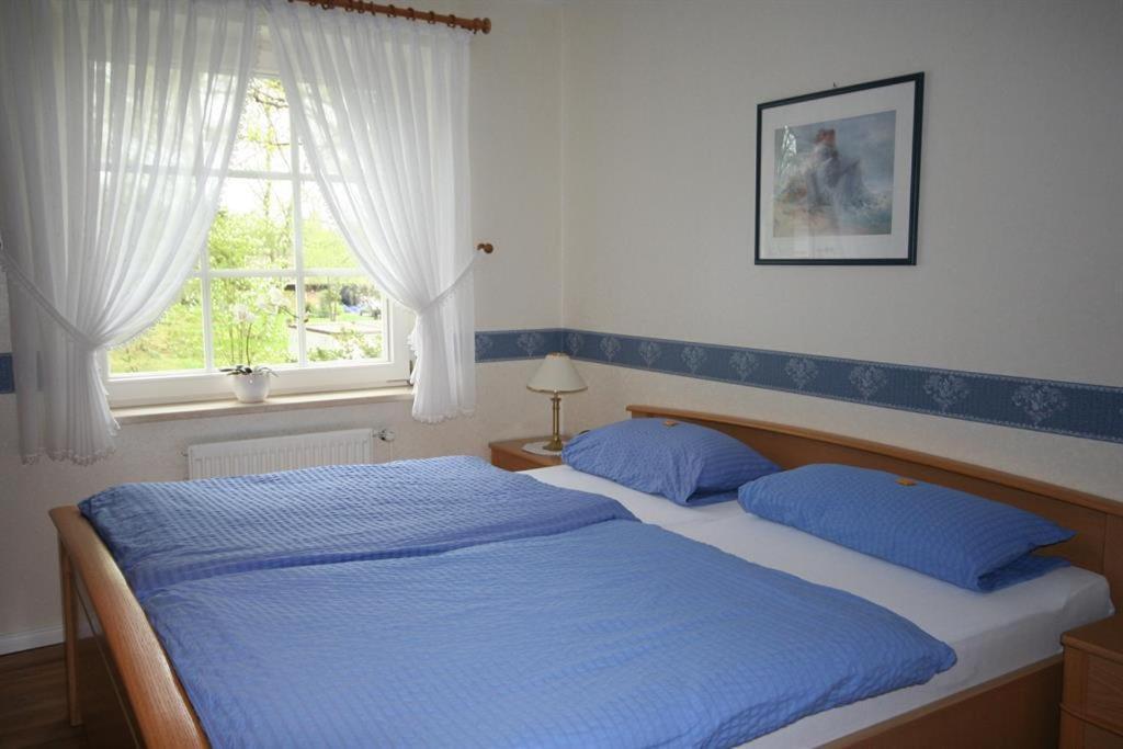 Ewigleben, Landhaus Gartenstrasse Биспинген Екстериор снимка