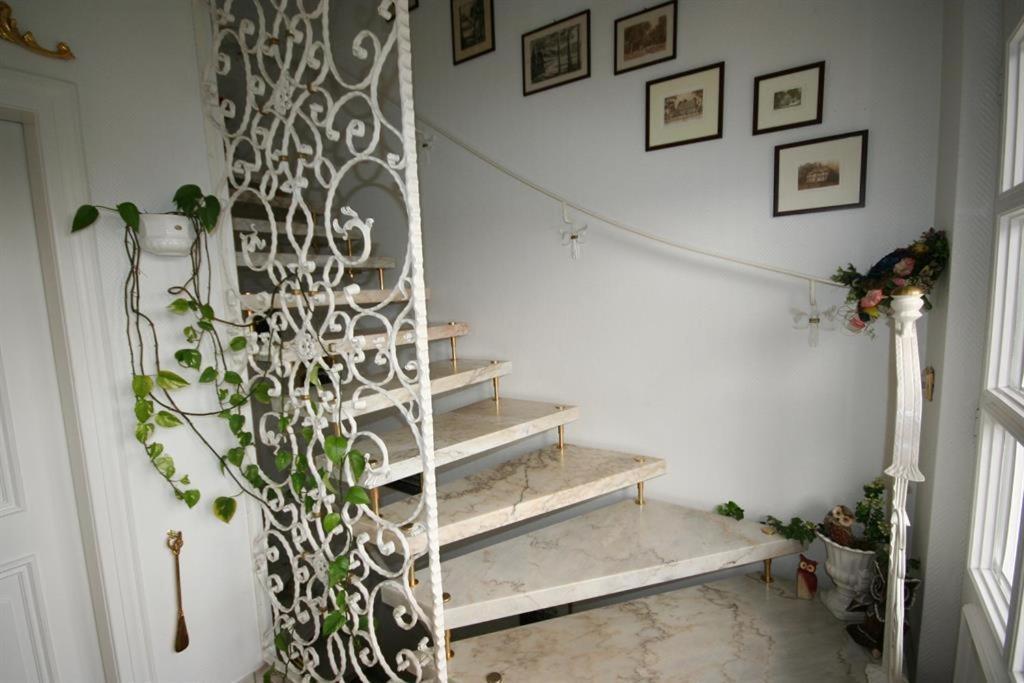 Ewigleben, Landhaus Gartenstrasse Биспинген Екстериор снимка